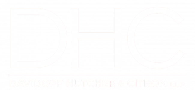 DHC Logo white